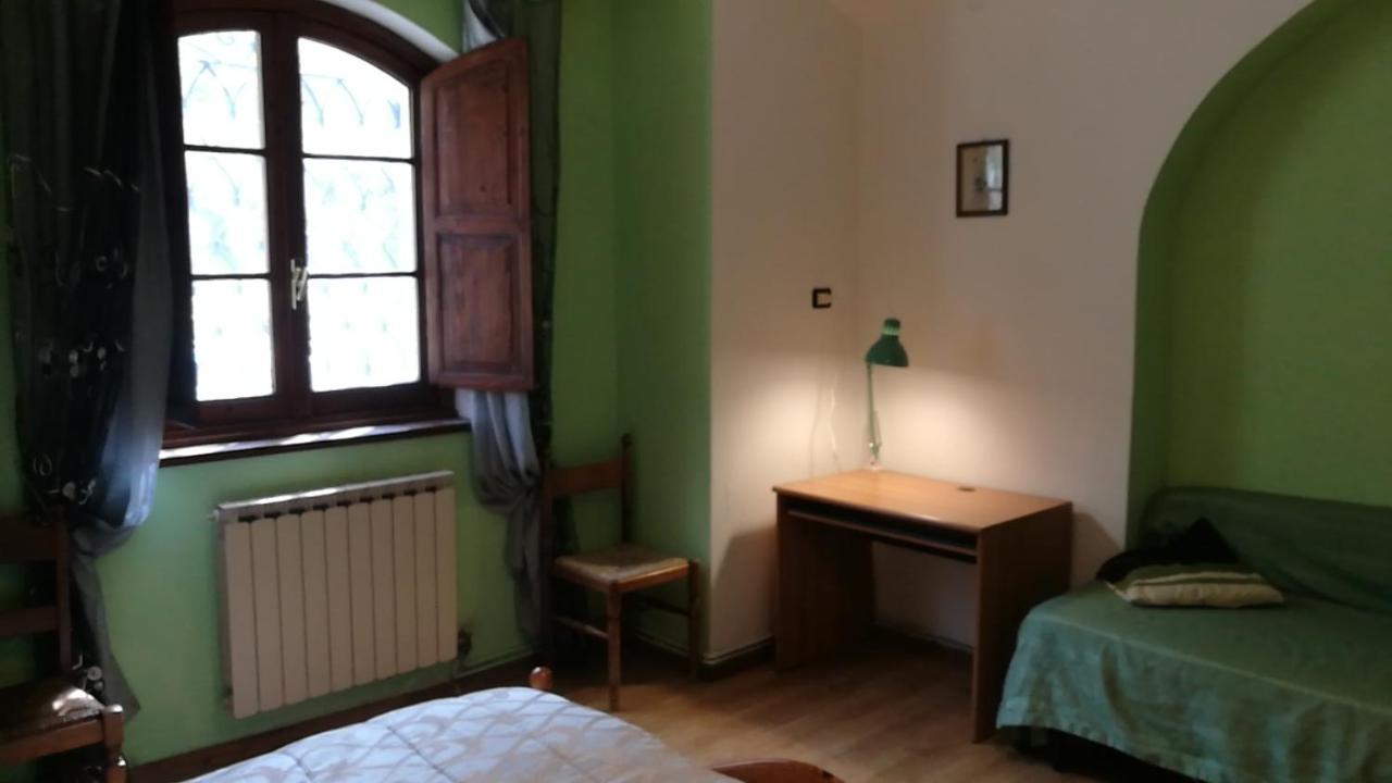 B&B De Thierry Santa Maria del Taro Bilik gambar